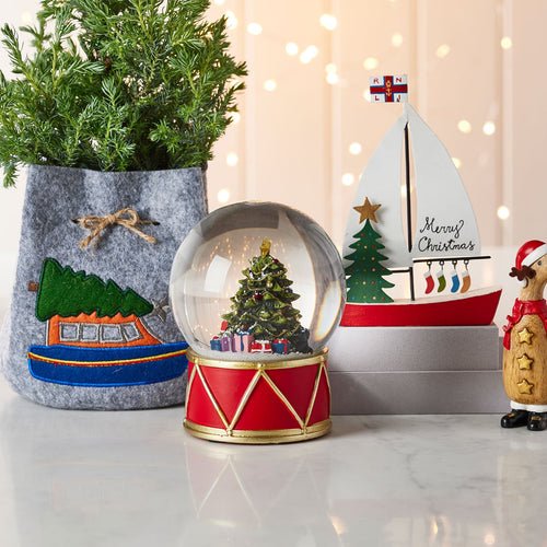 Christmas Tree Snow Globe