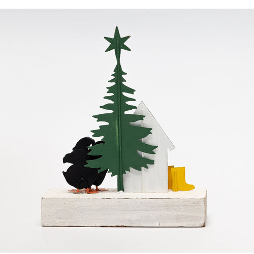 RNLI Beach Hut and Puffins Standing Decoration